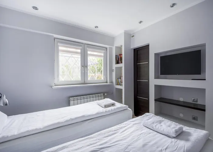 Labo Smocza 公寓 *