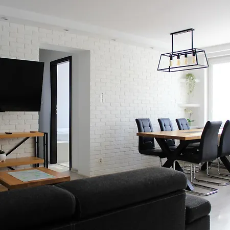 Labo Smocza Apartment *